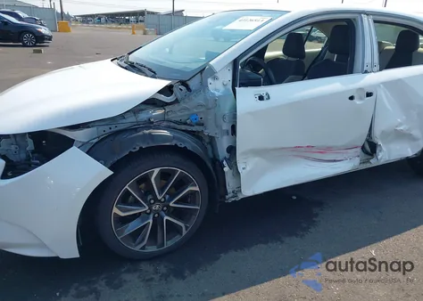 2020 Toyota Corolla Le z USA, uszkodzony, nr VIN JTDEPRAE5LJ103316